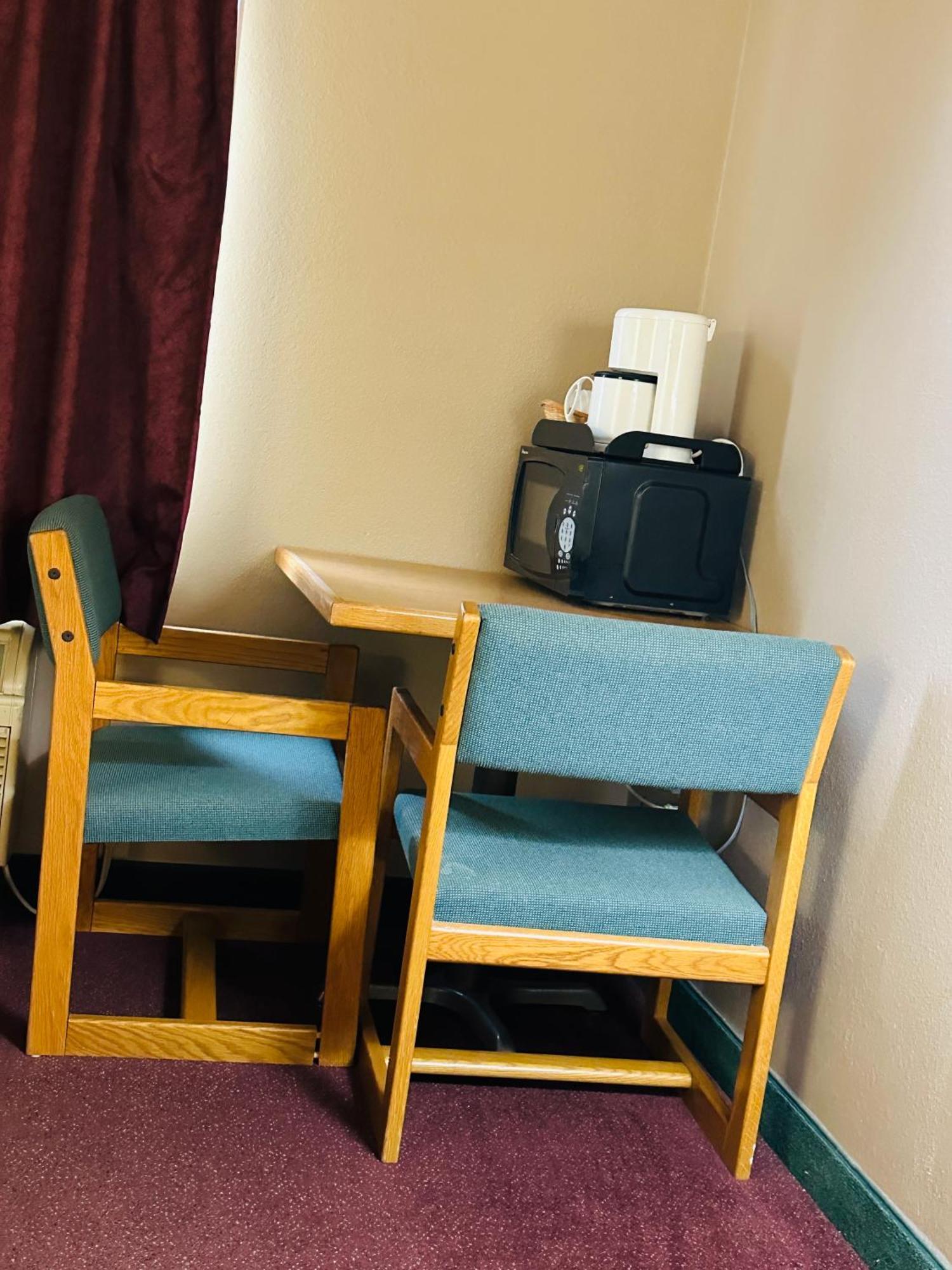 De Smet Super Deluxe Inn & Suites Eksteriør billede