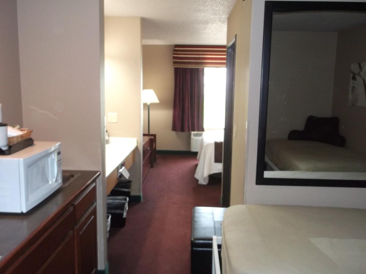 De Smet Super Deluxe Inn & Suites Eksteriør billede