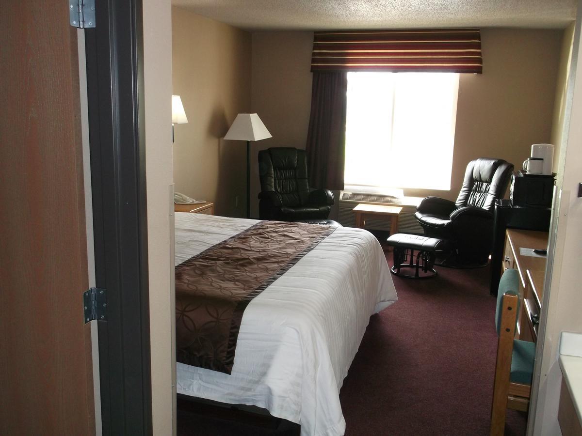 De Smet Super Deluxe Inn & Suites Eksteriør billede