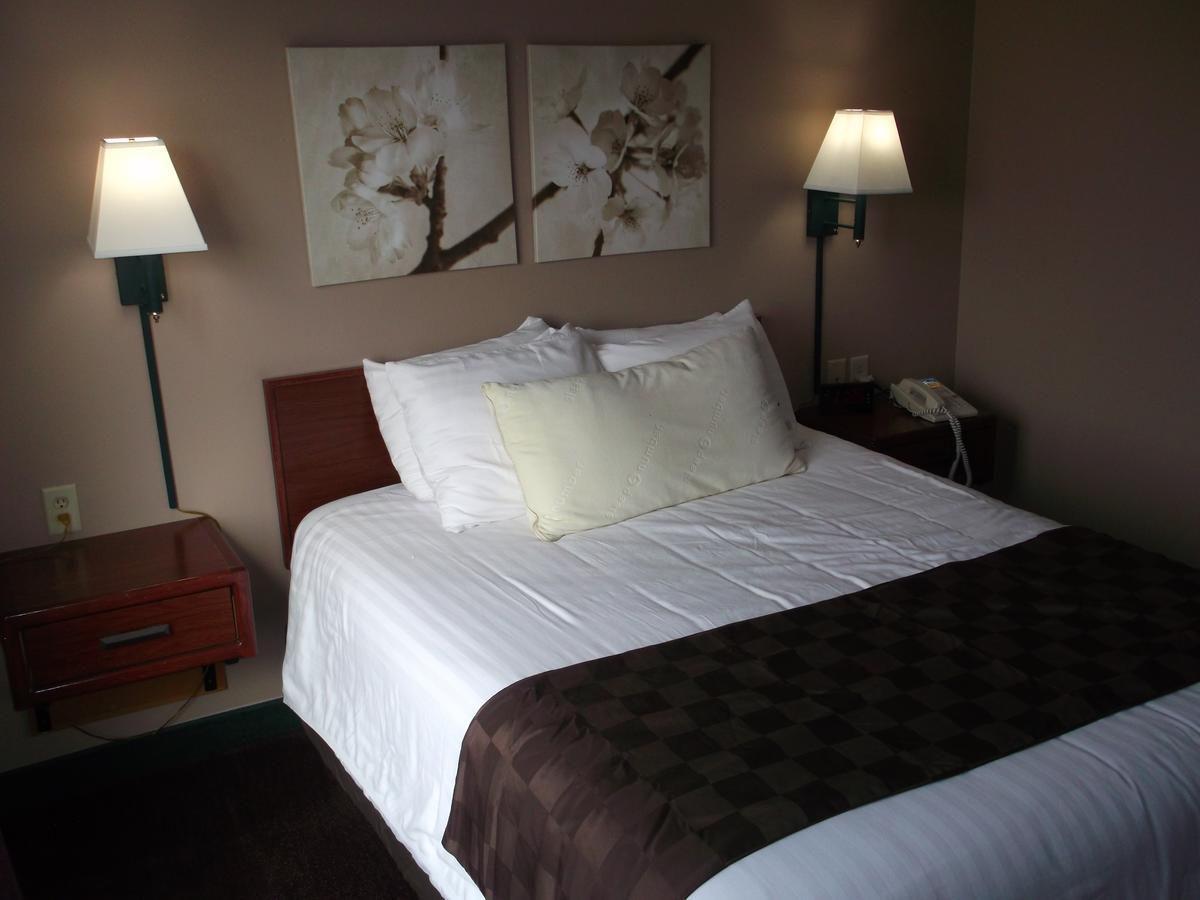 De Smet Super Deluxe Inn & Suites Eksteriør billede