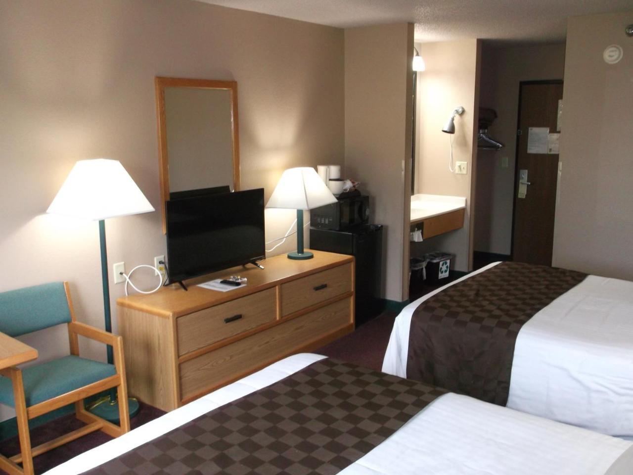 De Smet Super Deluxe Inn & Suites Eksteriør billede